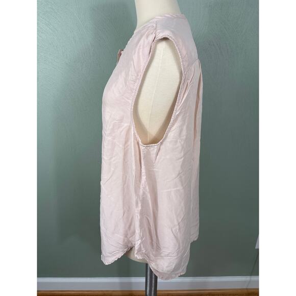Unsubscribed Women's Medium Peach Silk Button Front Lightweight Flowy Tunic Top - Picture 3 of 11